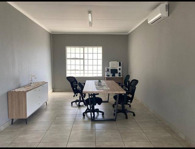 BUSINESS FOR SALE IN NEWTON PARK